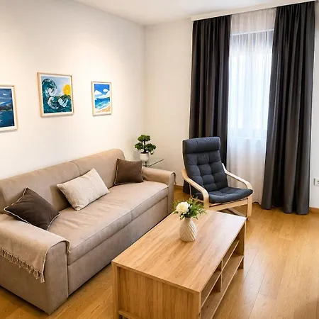 Smartstay Kvart 公寓 *